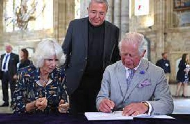  Prince Charles And Wife, Ditch Face Mask On 'Freedom Day' Cathedral Visit