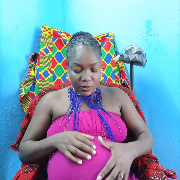 Mozambique star actress, Hermelinda Simela dies at 38 after giving birth