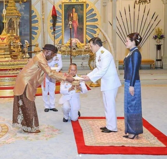 Thailand, Oma Djebah