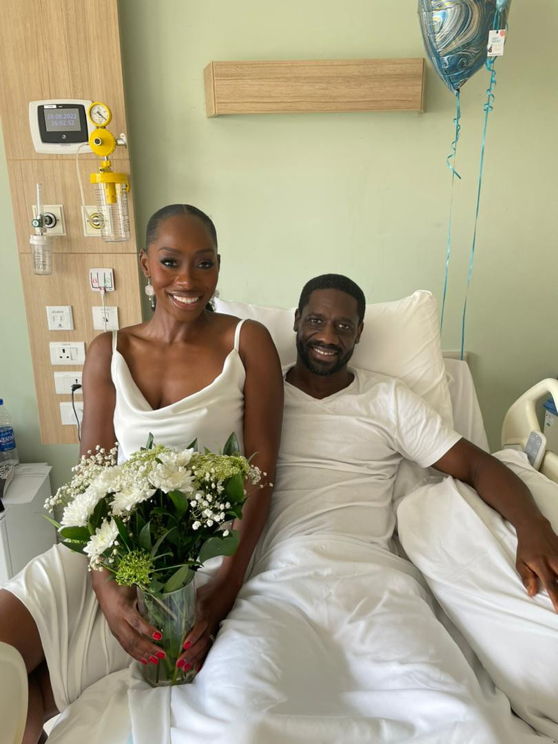 Lady Weds Her Fiance On His Sick Bed In Lagos Hospital 