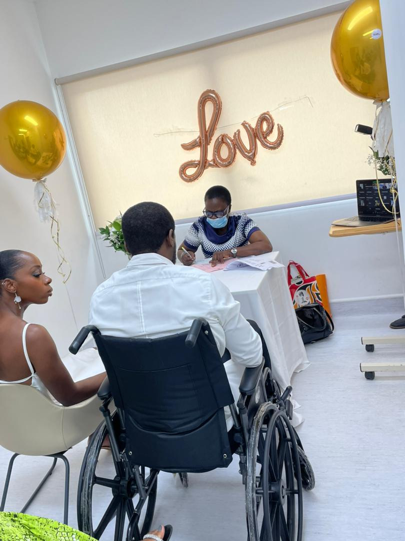 Lady Weds Her Fiance On His Sick Bed In Lagos Hospital 