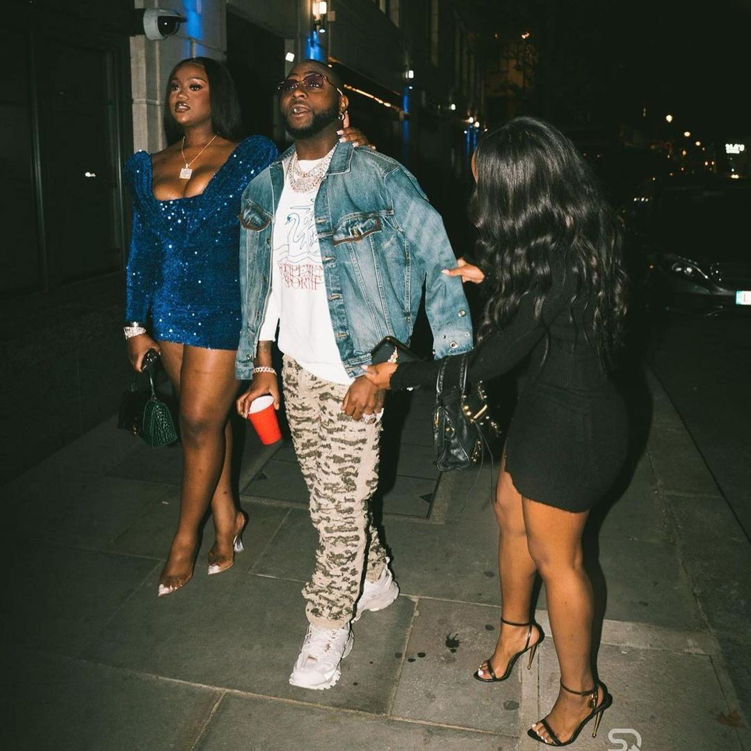  Lovely Photos Of Davido And Chioma In London 