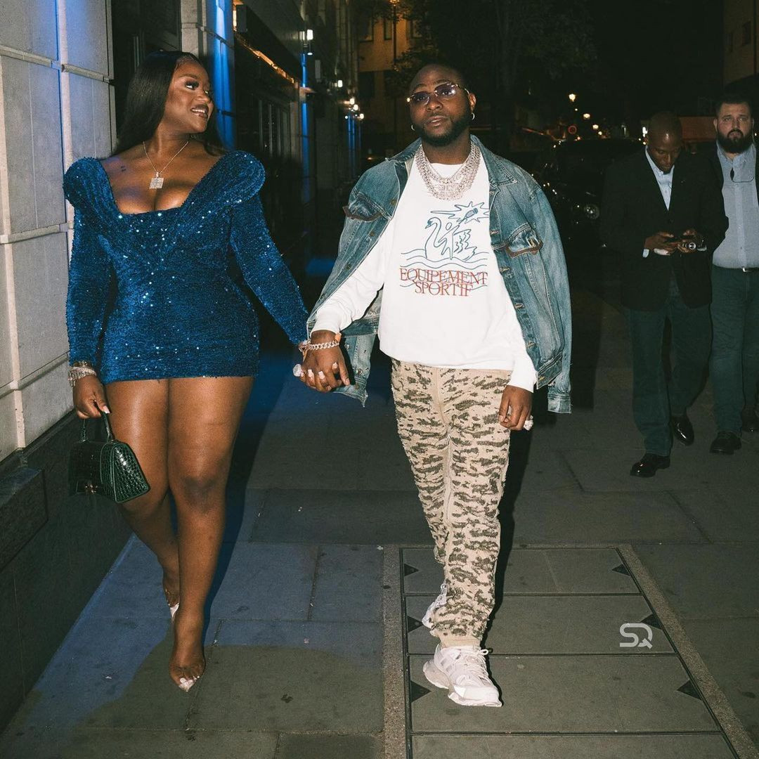  Lovely Photos Of Davido And Chioma In London 